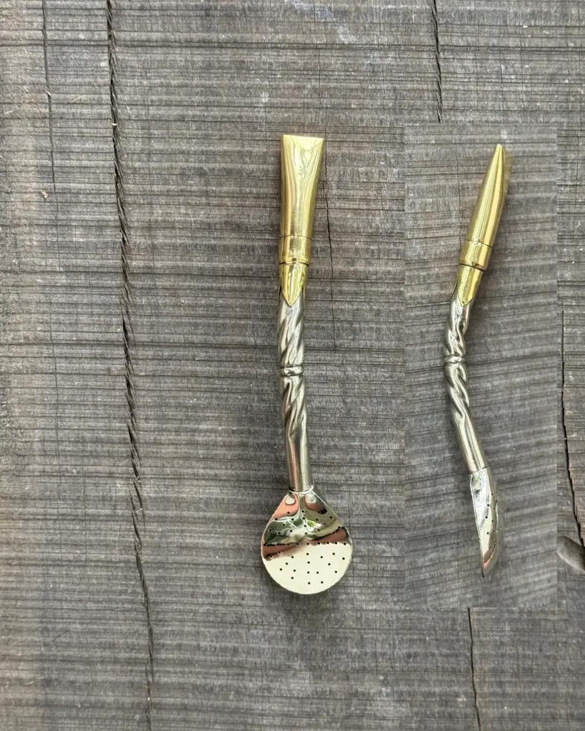 Bombillon pico de rey cincelado (2) 